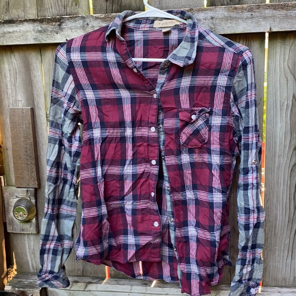 Plaid button down shirt sz. M